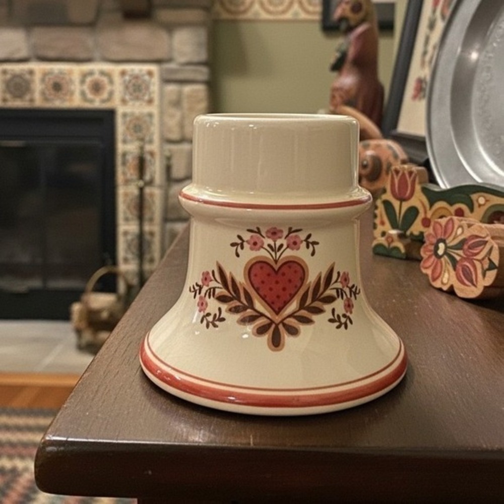 Pennsylvania Dutch Folk Art Candleholder, Vintage Hearts & Flowers Design Holder